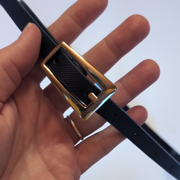 White House Black Market Navy Belt with Silver Buckle - Picture 1 of 5